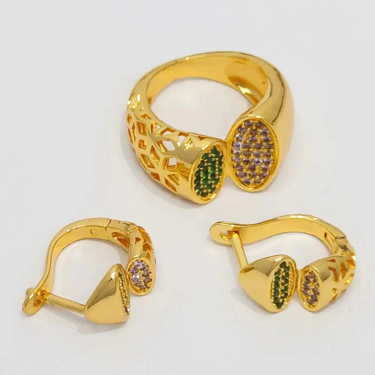 Dubai 24k 4pcs Women's Jewelry Set. Luxury Plated Gold Copper Zircon